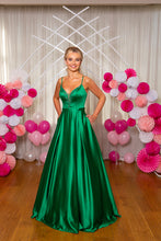 Load image into Gallery viewer, 9942 Green Prom Dress
