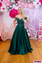 Load image into Gallery viewer, 9603 Green Prom Dress
