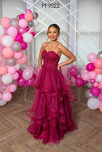 Load image into Gallery viewer, 9822 Red Prom Dress
