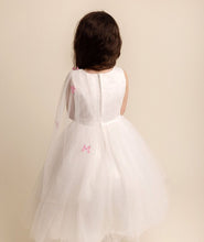 Load image into Gallery viewer, Paris Pink Junior Prom Dress
