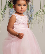 Load image into Gallery viewer, Honey Ivory Junior Prom Dress
